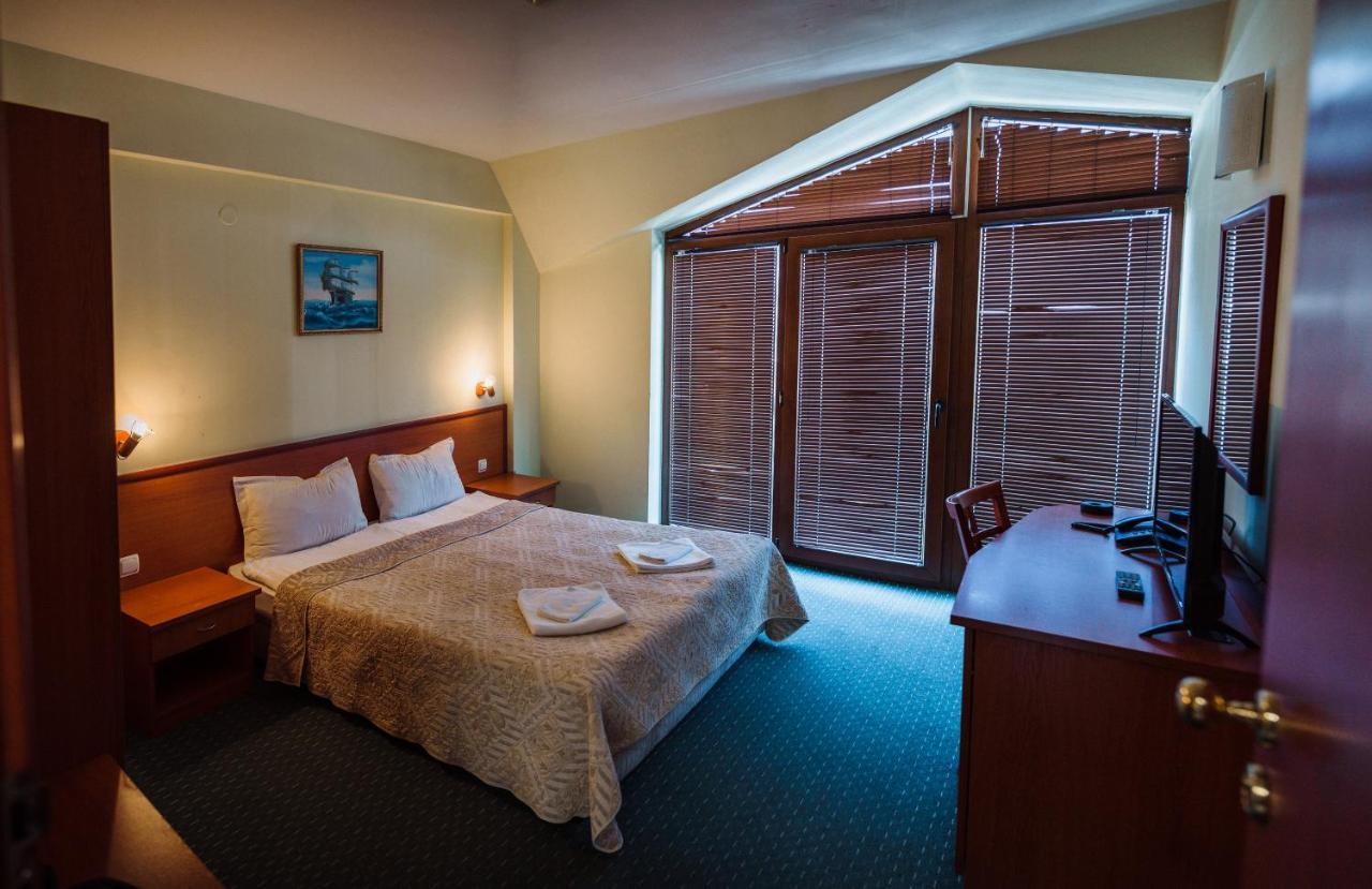 Dionis Hotel Varna Luaran gambar